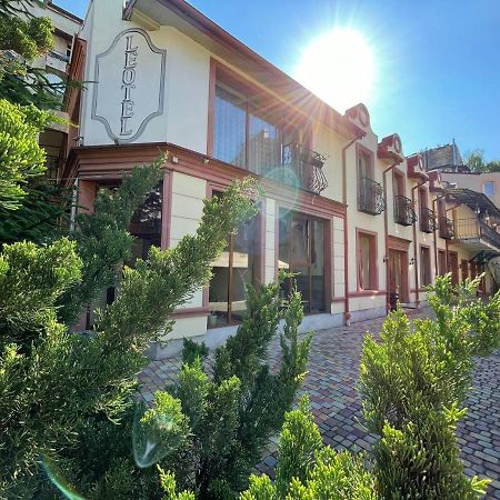 Двокімнатні Апартаменти На Лукіяновича, 3 Lviv Eksteriør billede